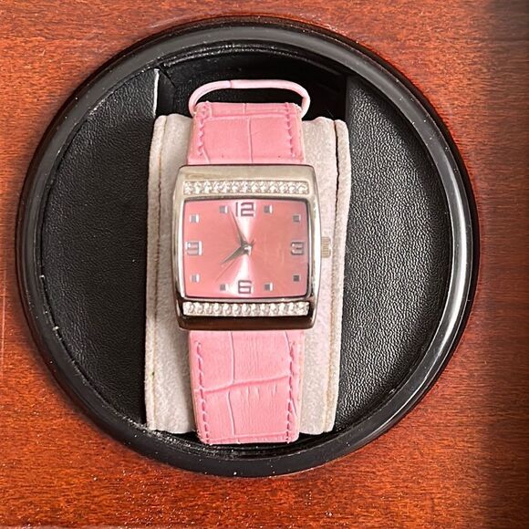 Mary Kay Pink Dial Crystal Accent Silver Tone Case Pink Band Watch - Picture 1 of 4